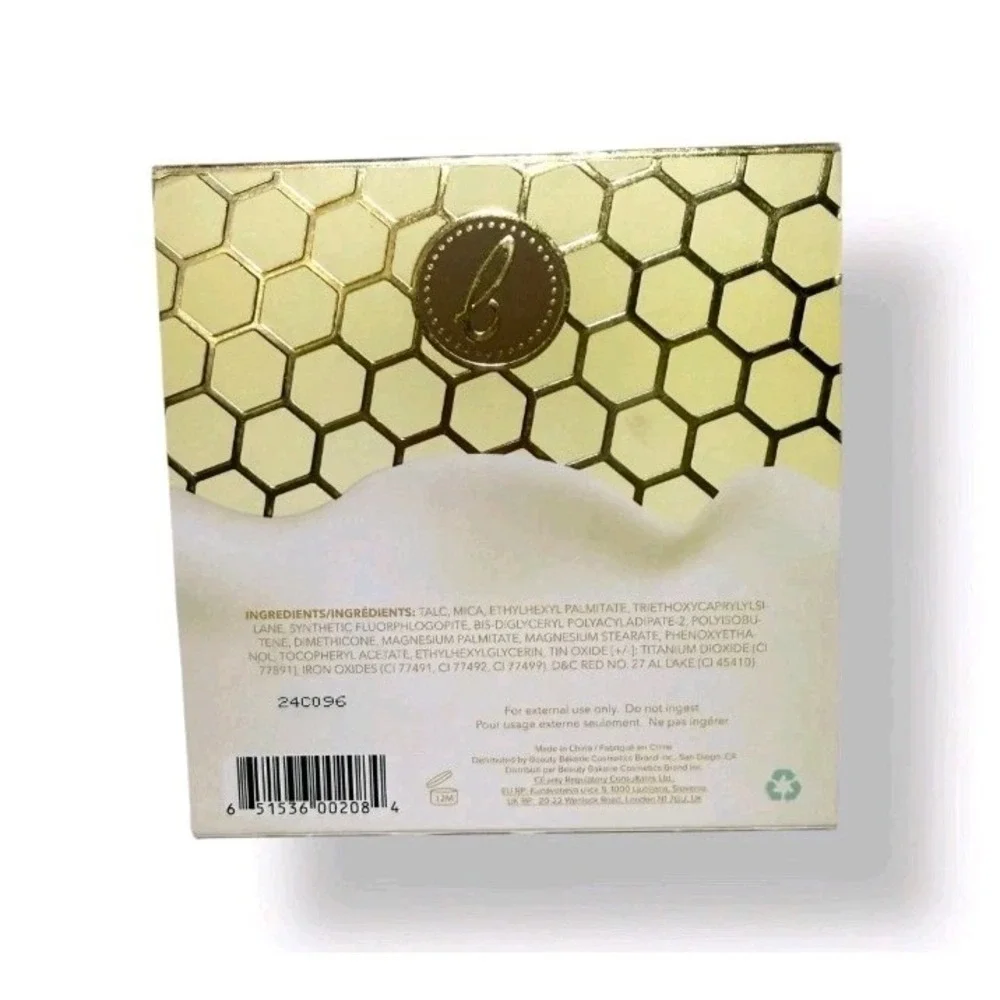 BEAUTY BAKERIE MILK AND HONEY HIGHLIGHTER PALETTE~4 SHADES~FULL SIZE~NIB!